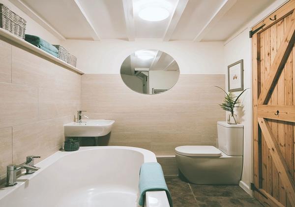 Church Bathroom2
