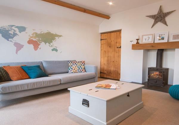Lounge with patio doors to garden.jpg