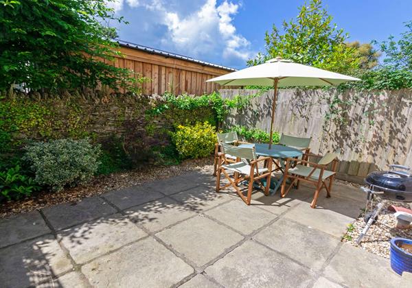 Garden in Braunton a real sun trap!
