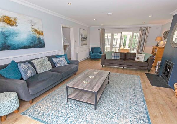 Relax in the comfortable sofa's at Ladywell Croyde