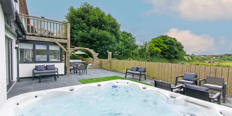 BagEnd Hot Tub