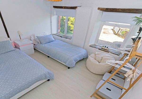 Twin bedroom ground floor
