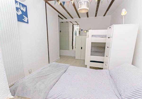 bunk bed room ground floor