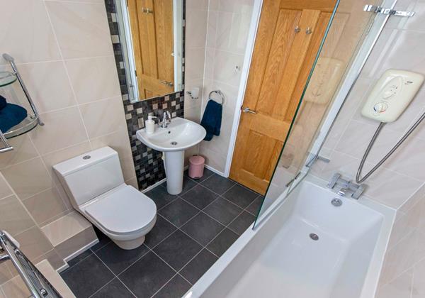 Family bathroom
