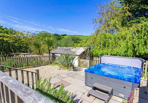 north devon holidays with hot tub