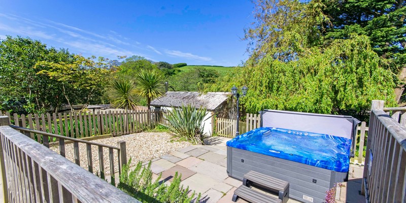 north devon holidays with hot tub
