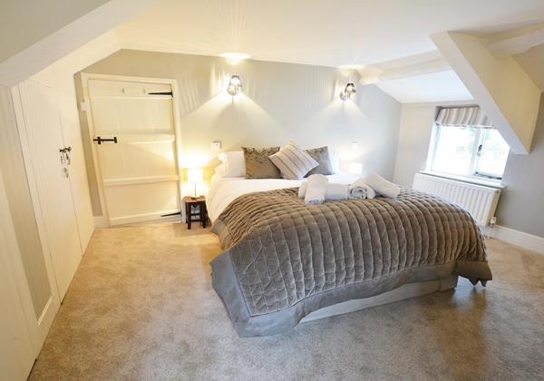 Upstairs double bedroom