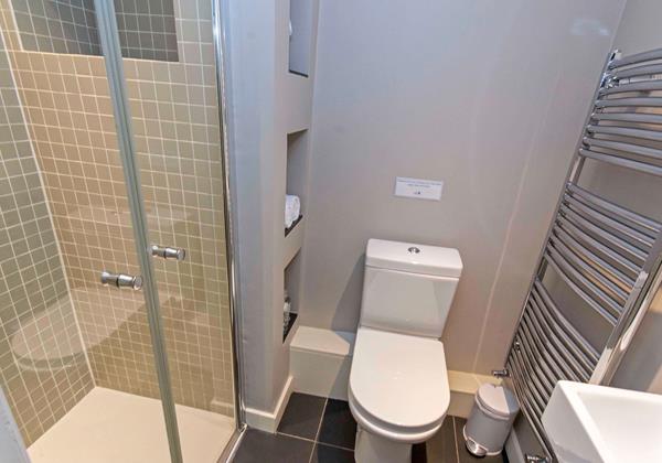 Stylish Shower Room