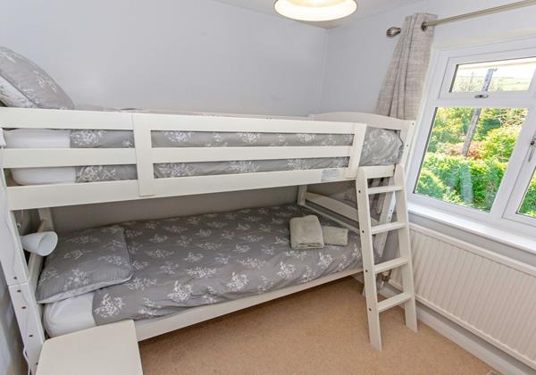 Bunk room perfect for young children