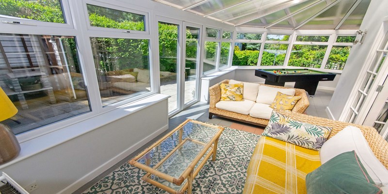 Sun lounge conservatory with Pool table and games