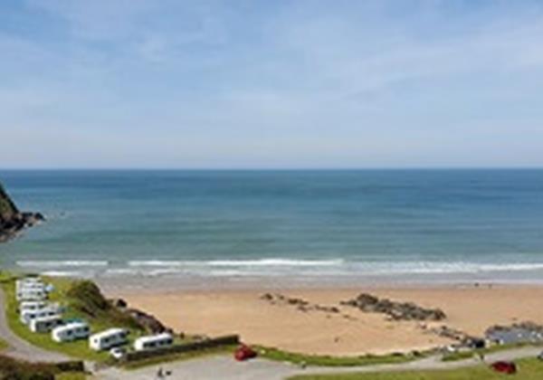 clifton court Putsborough
